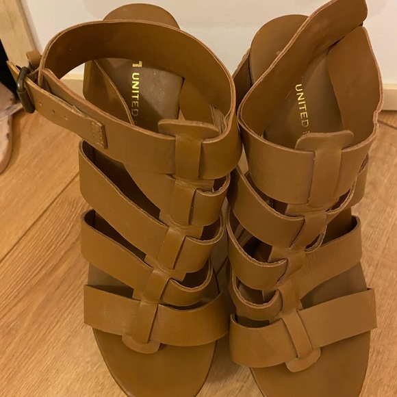 United Nude Tan Wedge - Picture 3 of 5